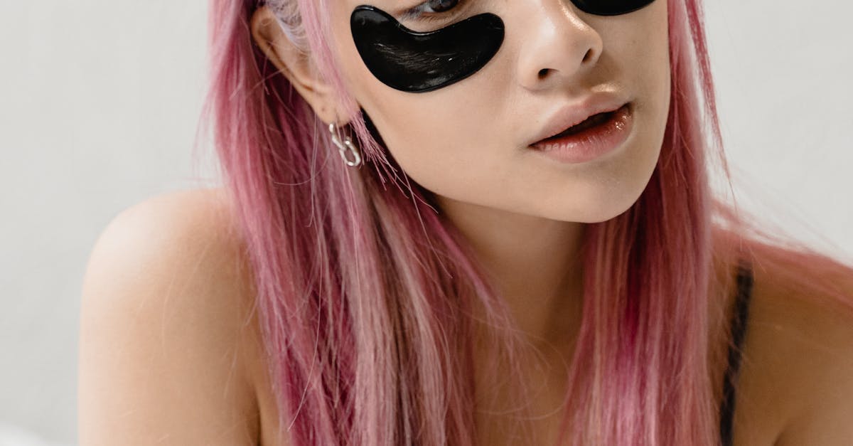 Choosing the Right Applicator Brush for Your Makeup Technique