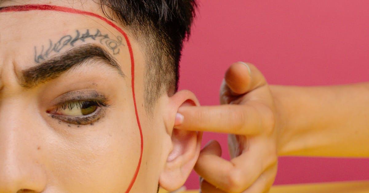 How Moisturizers Enhance the Healing Process After Permanent Makeup