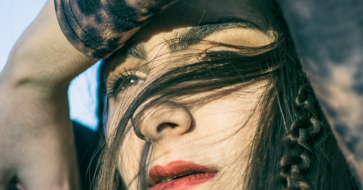 How to Achieve Flawless Contours with Blending Tools