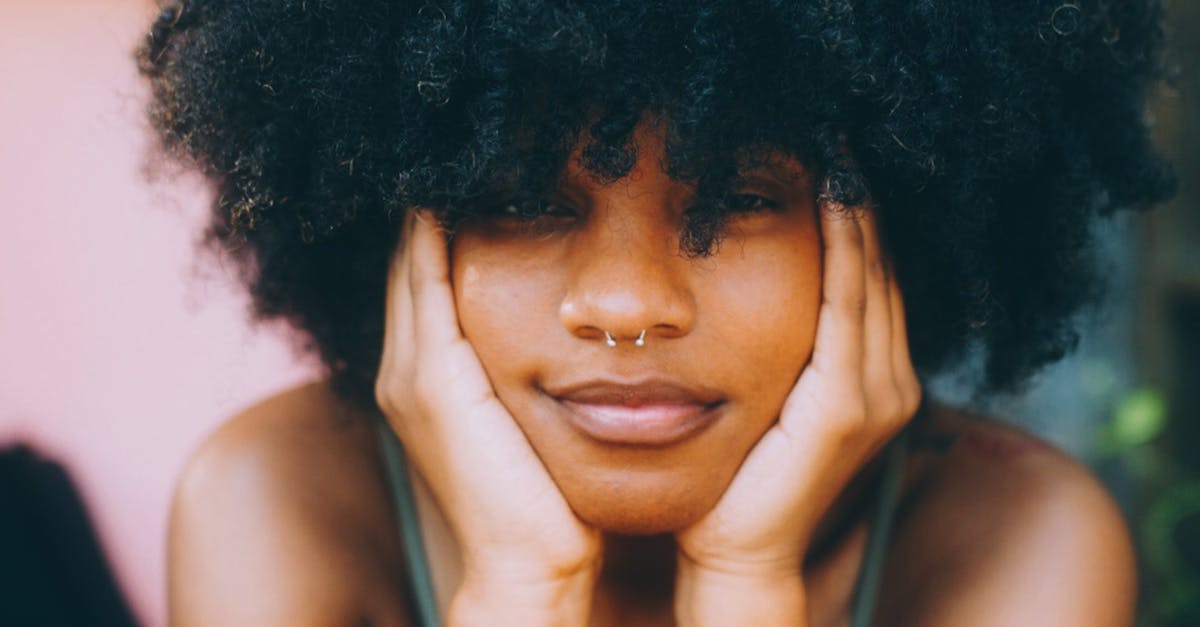 How to Customize an Aftercare Kit for Microblading Clients