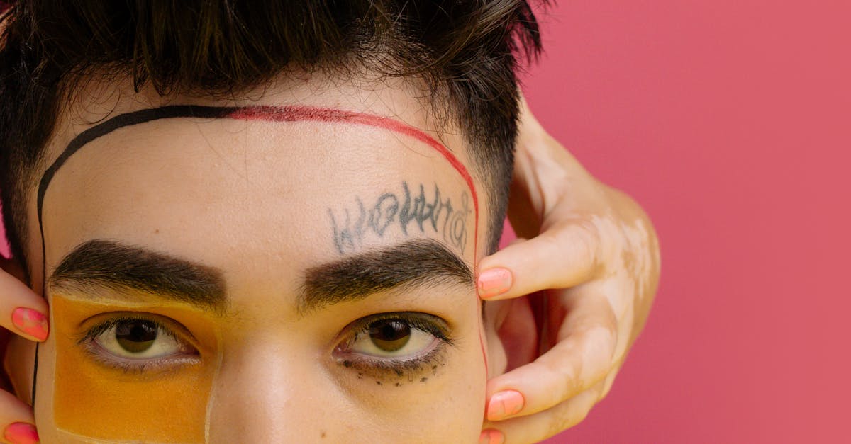 Techniques for Applying Synthetic Inks in Microblading